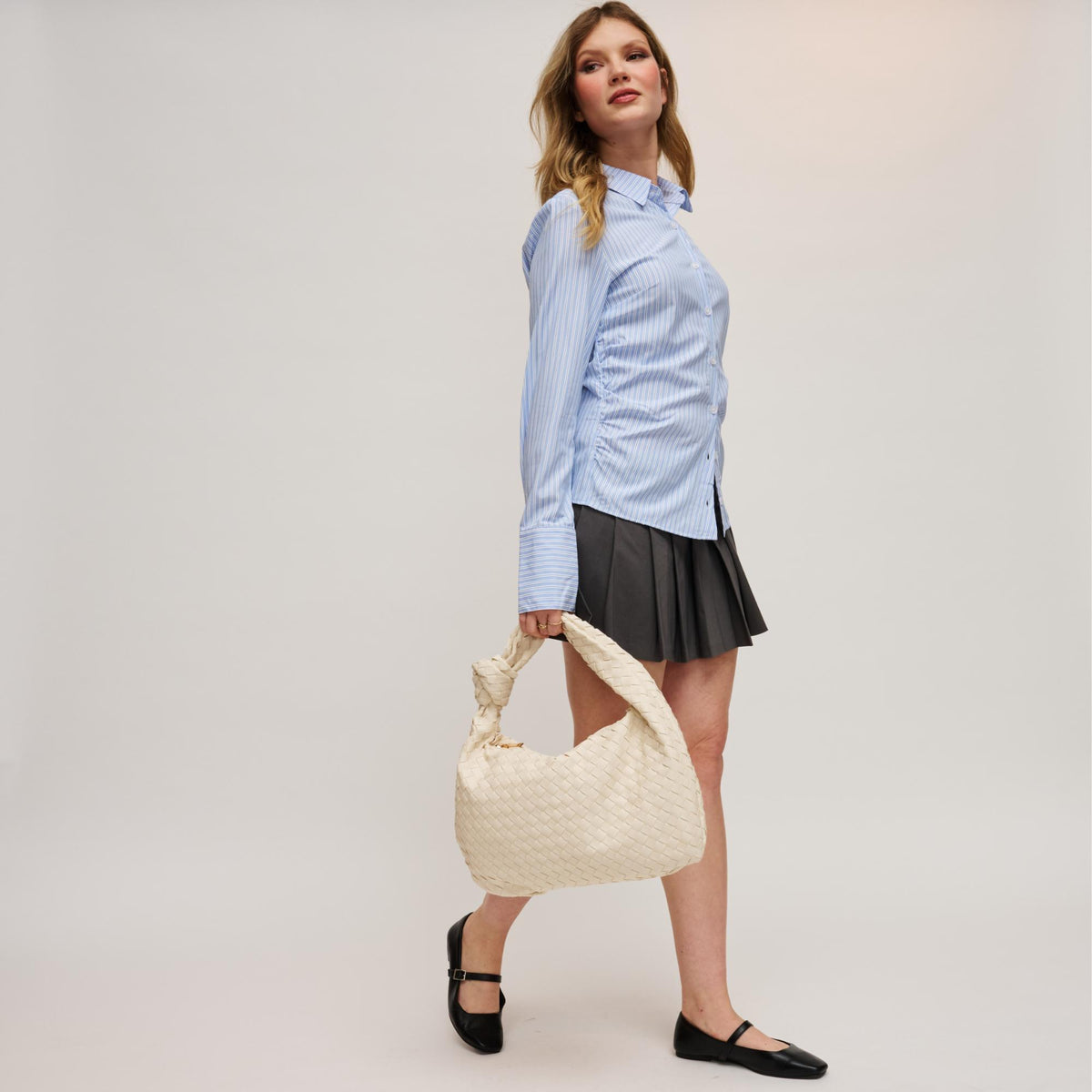 Woman wearing Ivory Urban Expressions Vanessa Hobo 840611179814 View 3 | Ivory
