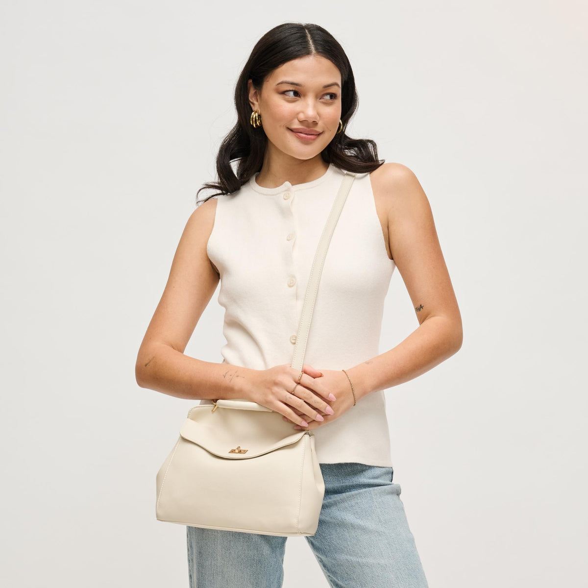 Woman wearing Ivory Urban Expressions Liza Crossbody 840504208263 View 1 | Ivory