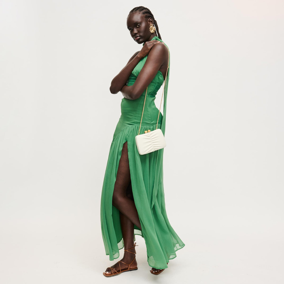Woman wearing Ivory Urban Expressions Gianna Evening Bag 840504204562 View 2 | Ivory