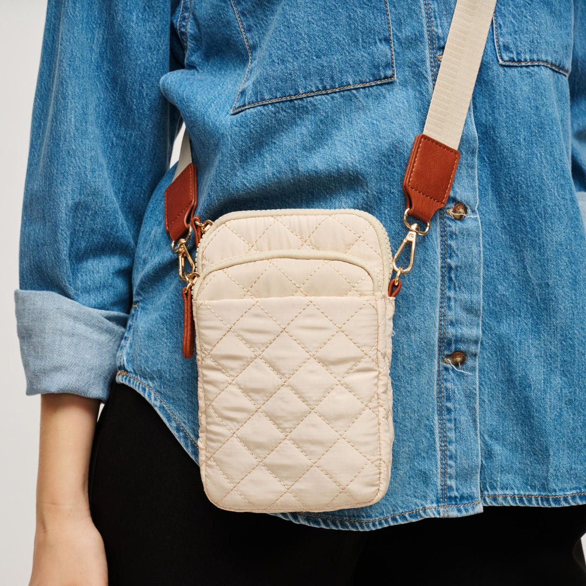Woman wearing Cream Tan Urban Expressions Vesna Crossbody 840504206016 View 2 | Cream Tan