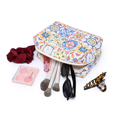 Woman wearing Sorrento Urban Essentials Amalfi Escape Cosmetic & Travel Organizer Pouch 840504207389 View 1 | Sorrento