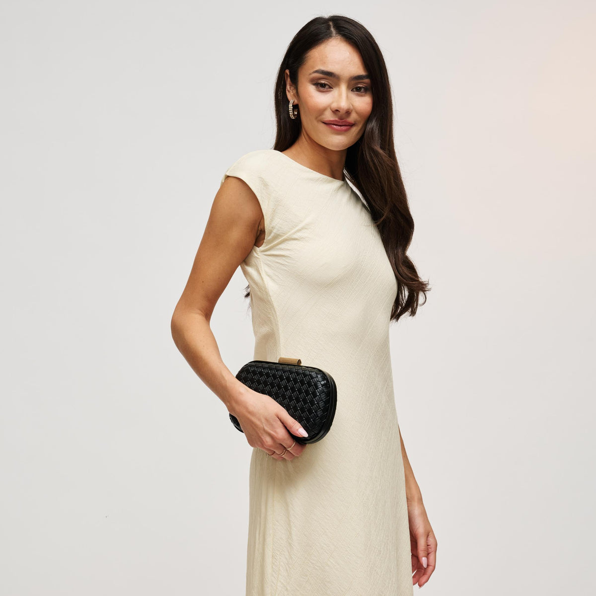 Woman wearing Black Urban Expressions Roslyn Evening Bag 840504209772 View 2 | Black