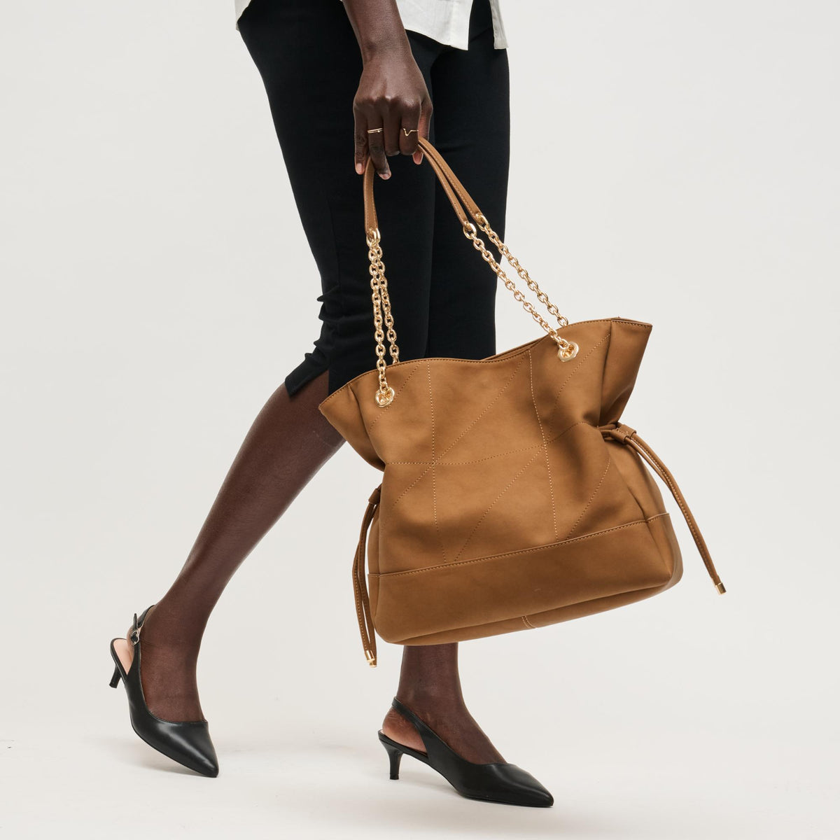 Woman wearing Cognac Urban Expressions Kinsley Tote 840504206405 View 4 | Cognac
