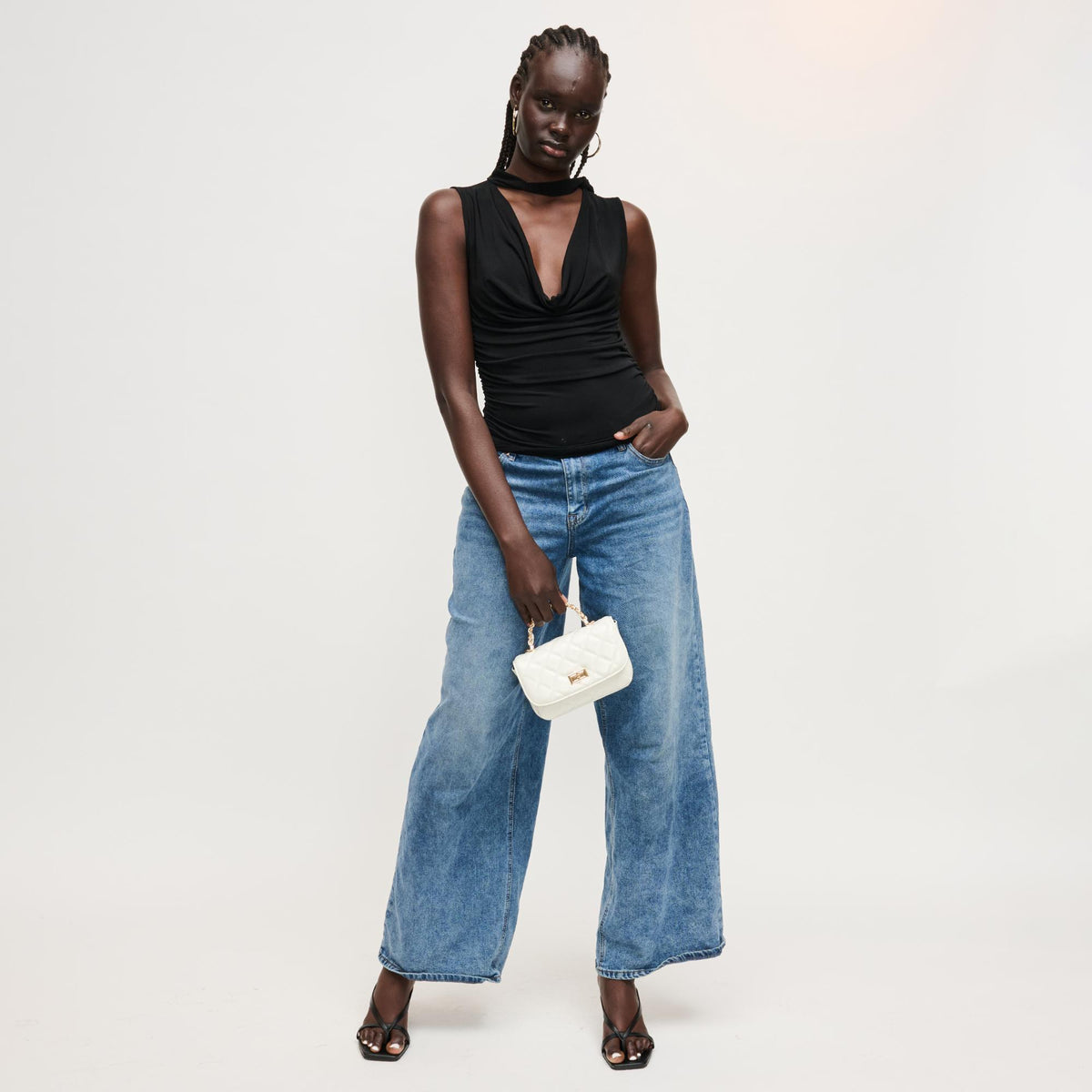 Woman wearing White Urban Expressions Leo Crossbody 840504205057 View 4 | White