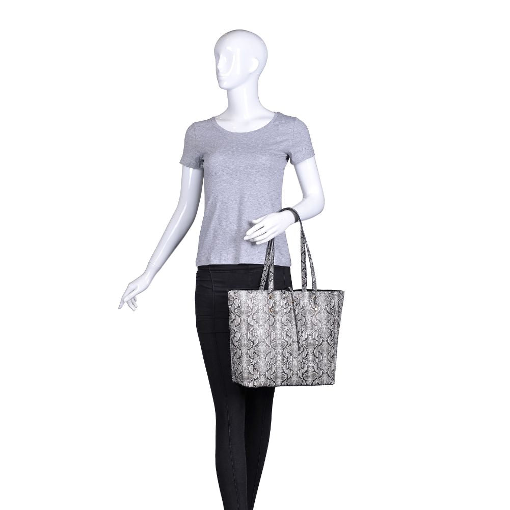 Product Image of Urban Expressions Madison Tote 840611167552 View 5 | Black Multi