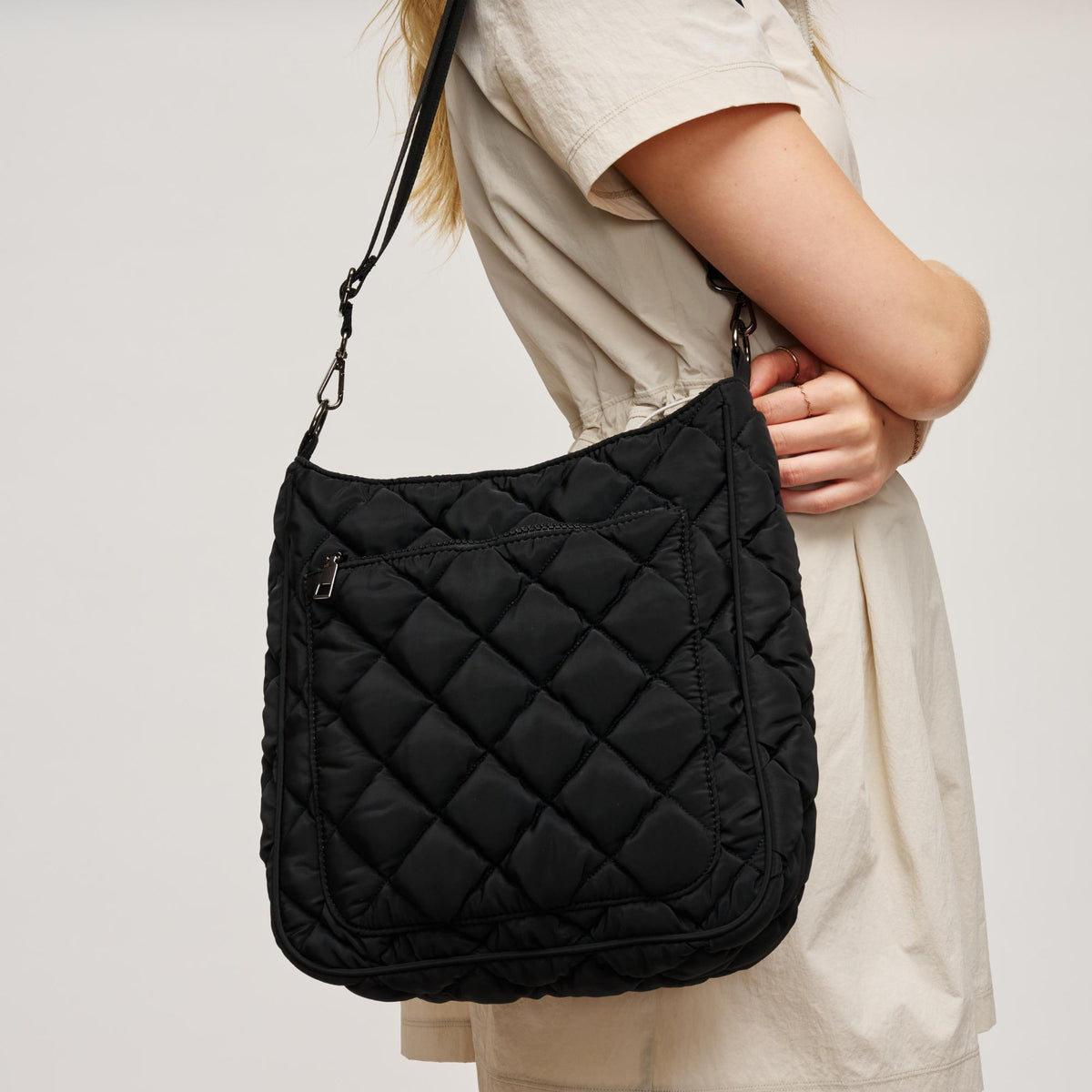 Woman wearing Black Urban Expressions Fia - Quilted Puffer Crossbody 818209018555 View 2 | Black