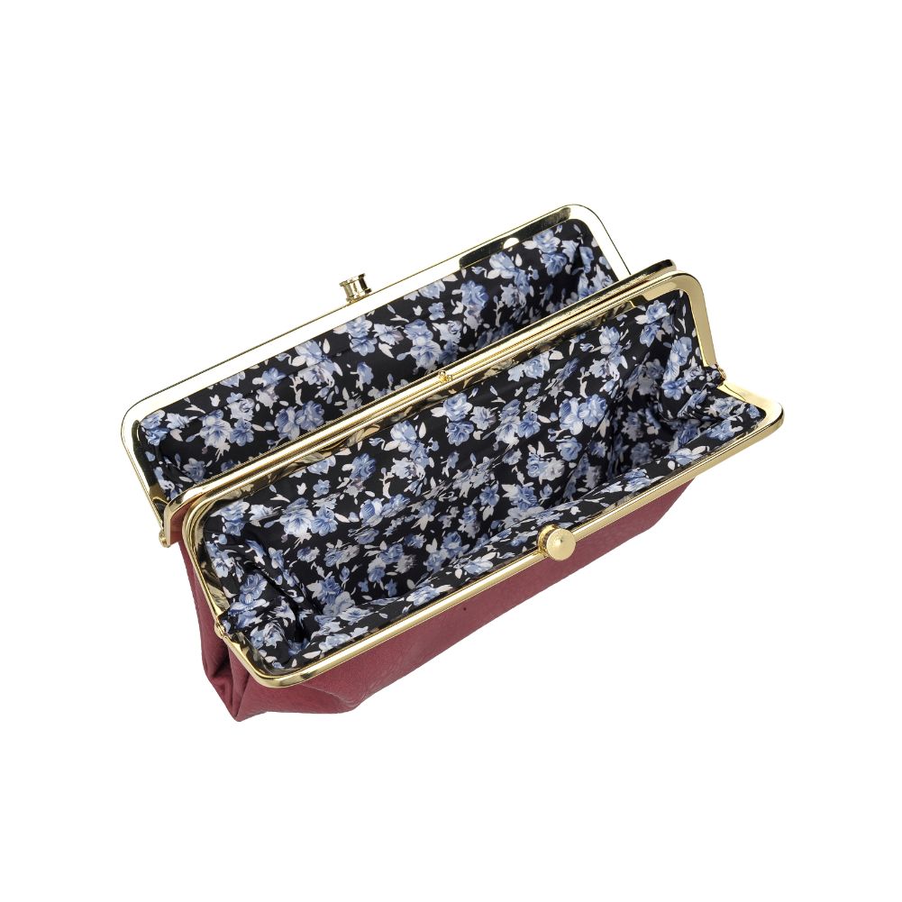 Woman wearing Mauve Urban Expressions Sandra Wallet NA-840611151636 View 9 | Mauve