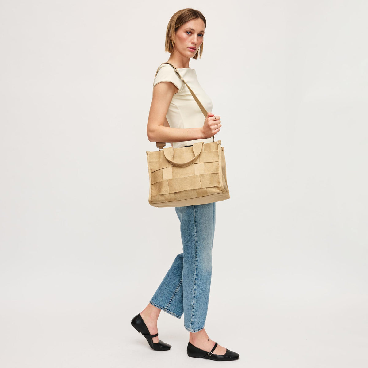 Woman wearing Natural Urban Expressions Cherie Satchel 840611157010 View 3 | Natural