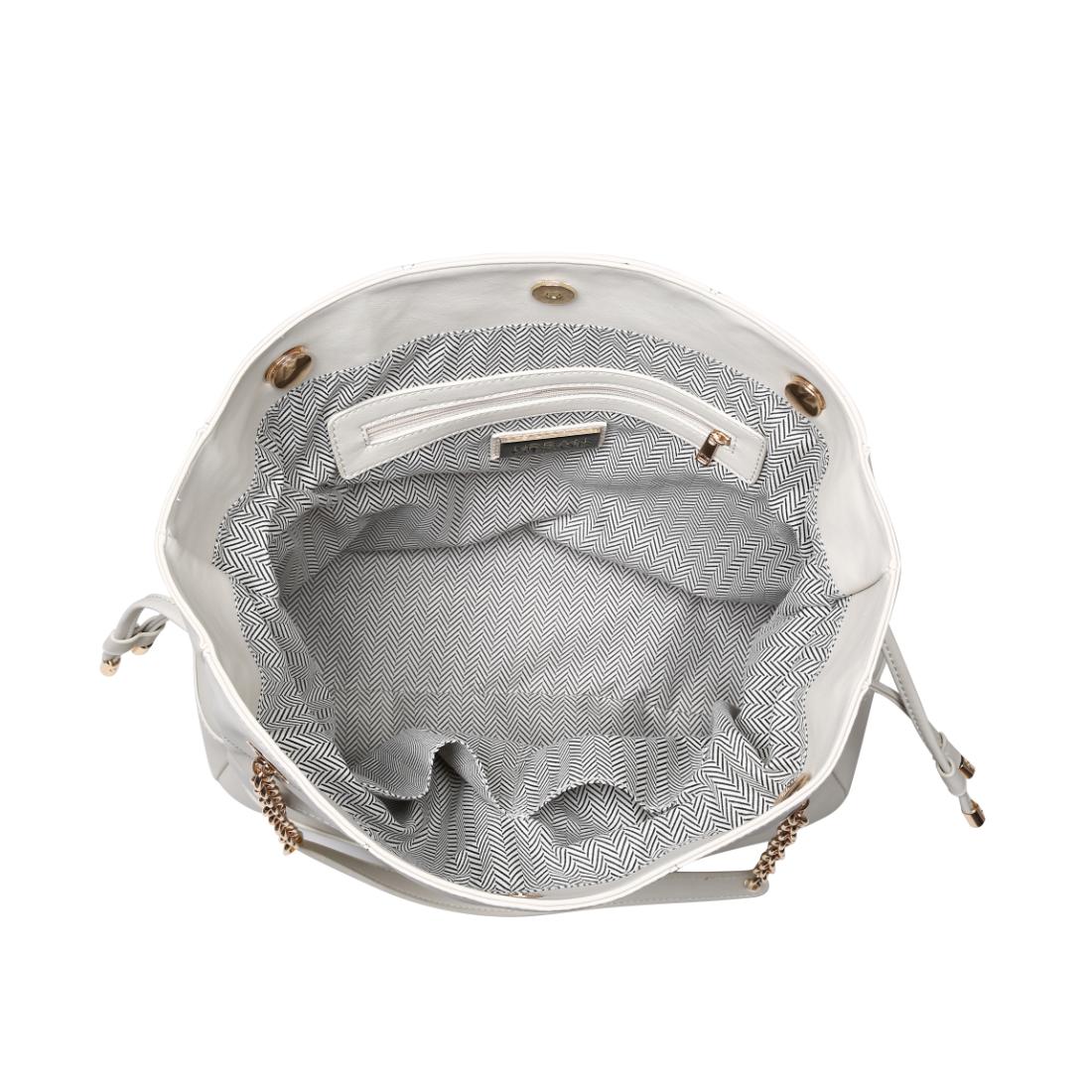 Woman wearing Ivory Urban Expressions Kinsley Tote 840504206382 View 9 | Ivory