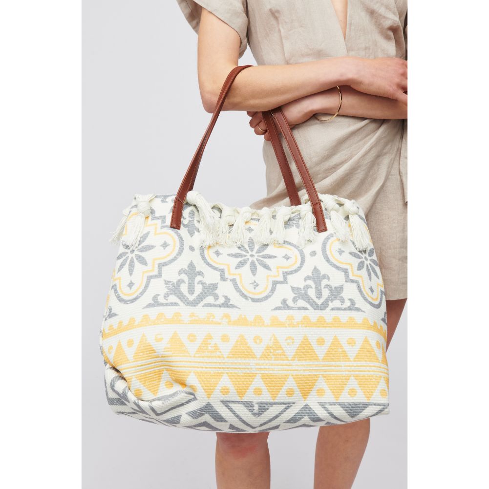 Woman wearing Grey Urban Expressions Lupita Tote 818209017978 View 2 | Grey