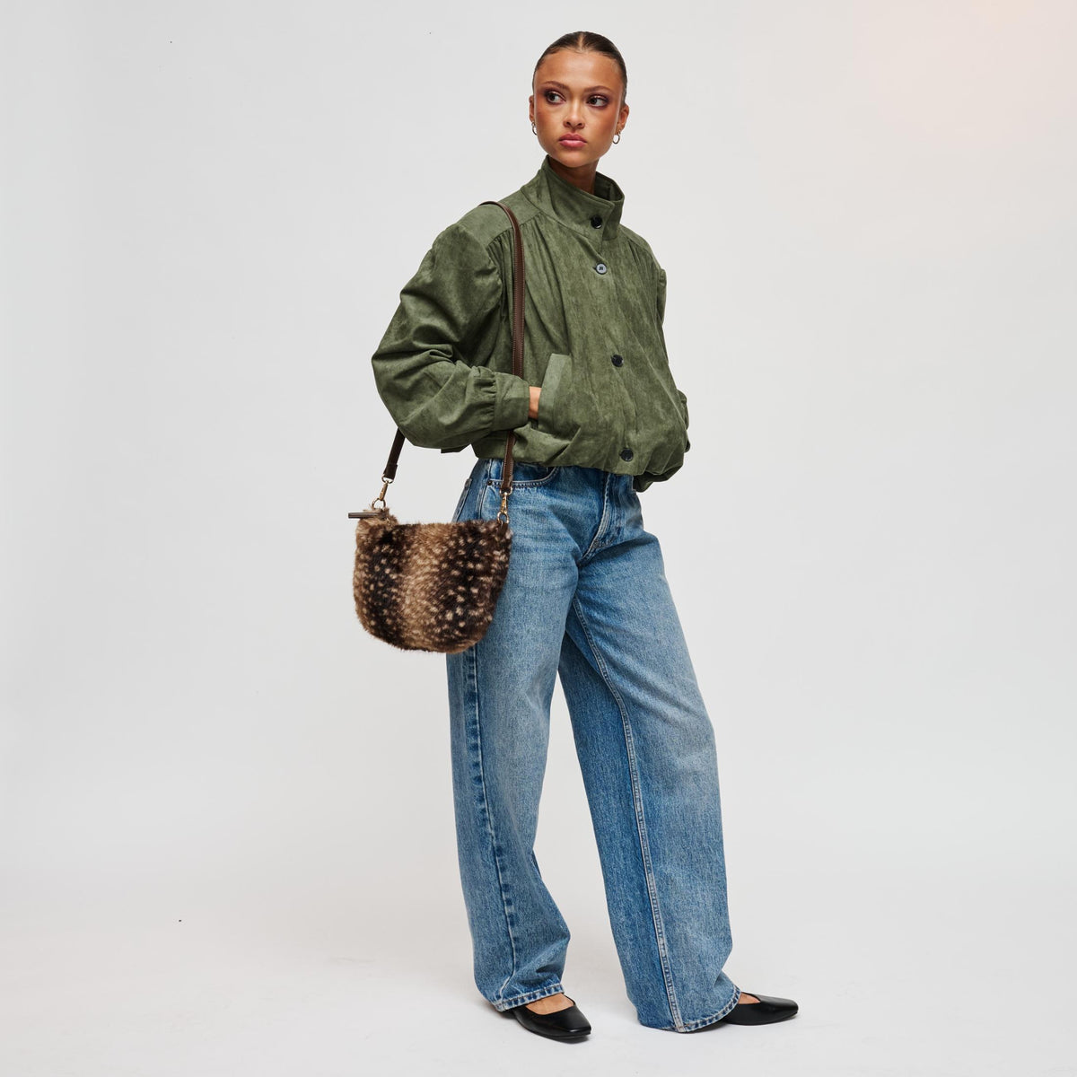 Woman wearing Brown Urban Expressions Jordan - Fur Crossbody 840504211850 View 4 | Brown