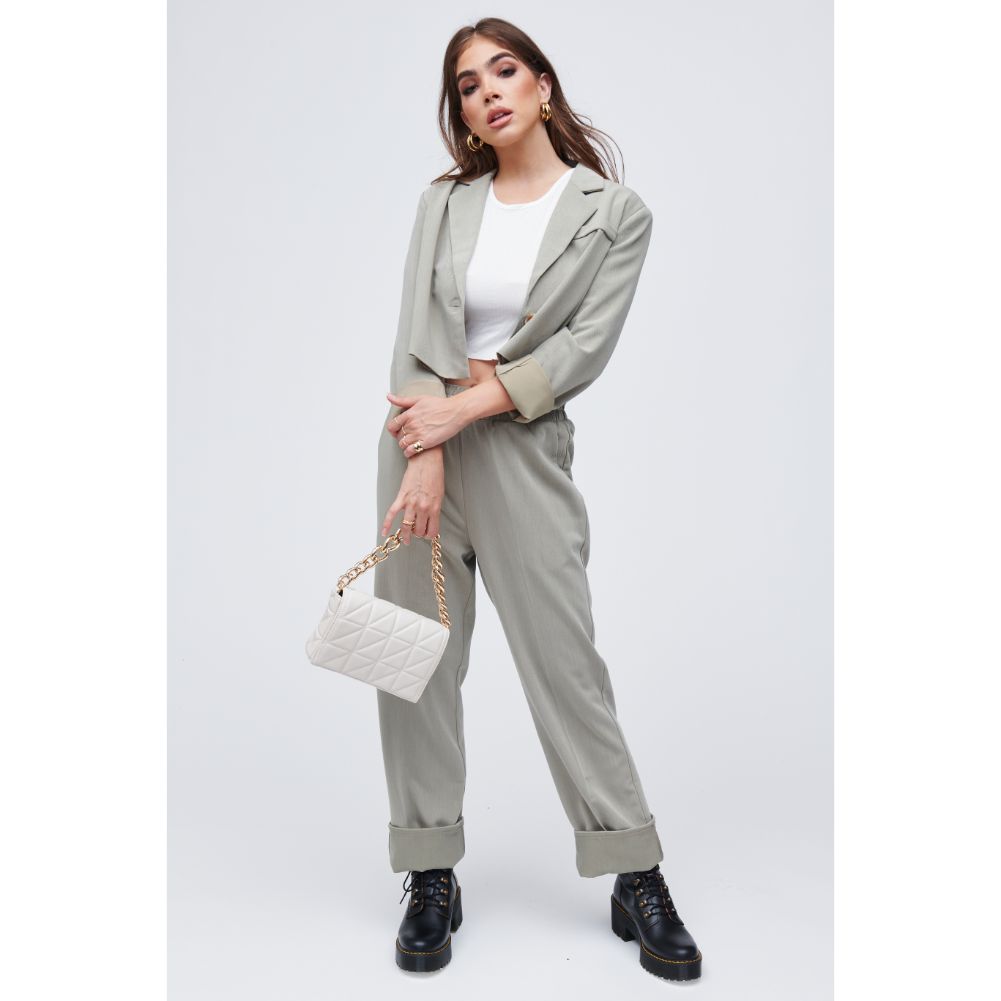 Woman wearing Oatmilk Urban Expressions Alani Crossbody 818209011495 View 4 | Oatmilk