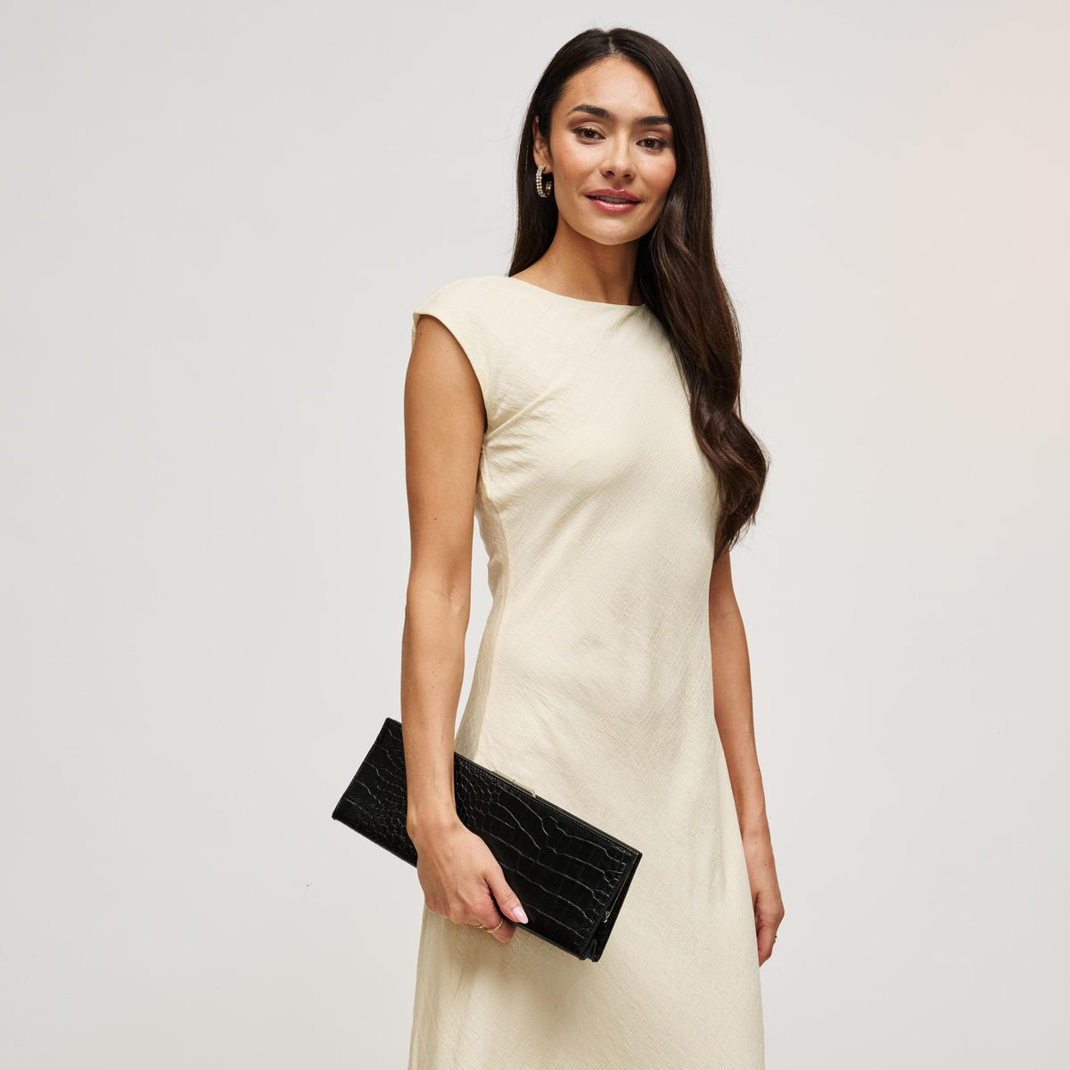 Woman wearing Black Urban Expressions Nazlee - Croc Clutch 840504212604 View 2 | Black