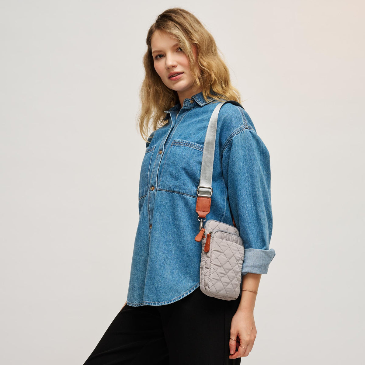Woman wearing Grey Urban Expressions Vesna Crossbody 840504206047 View 3 | Grey