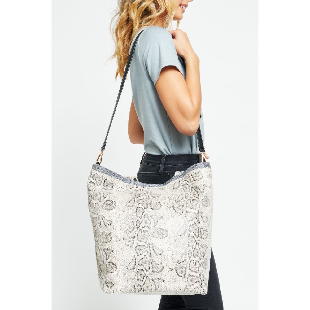 Woman wearing Black White Snake Urban Expressions Maeve Tote 840611181411 View 1 | Black White Snake
