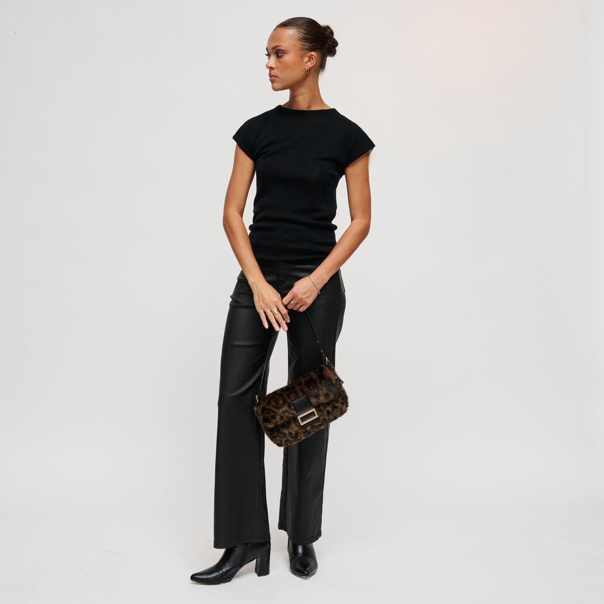 Woman wearing Leopard Urban Expressions Beverly - Faux Fur Crossbody 840504212451 View 4 | Leopard
