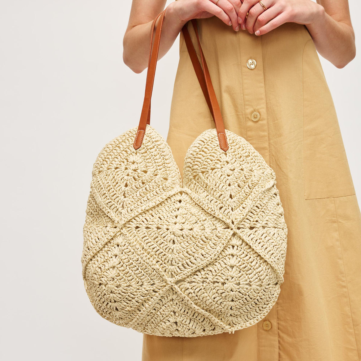 Woman wearing Ivory Urban Expressions Clara Tote 840611157133 View 4 | Ivory