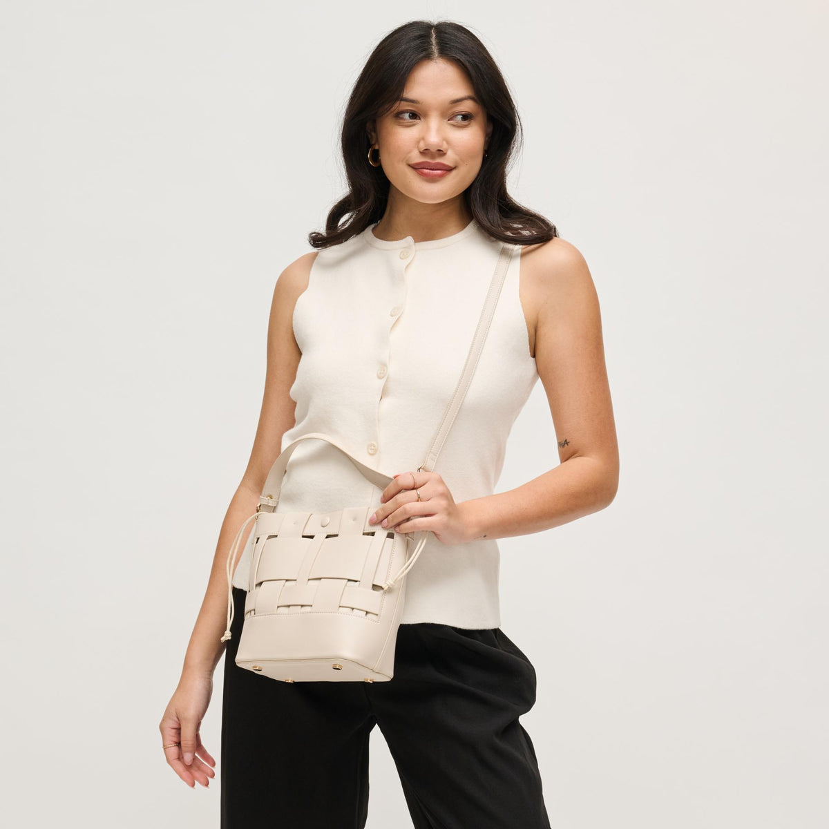 Woman wearing Ivory Urban Expressions Parker Crossbody 840504205460 View 2 | Ivory