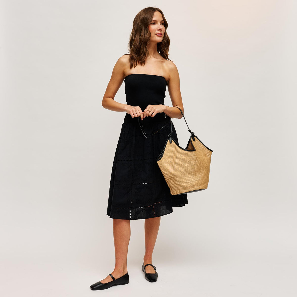 Woman wearing Natural Black Urban Expressions Ambrose Tote 840504205705 View 4 | Natural Black