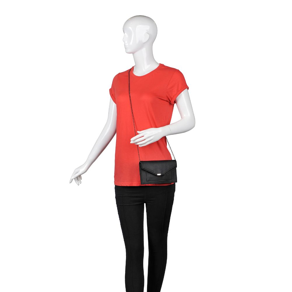Product Image of Urban Expressions Perry Clutch NA-840611166265 View 5 | Black