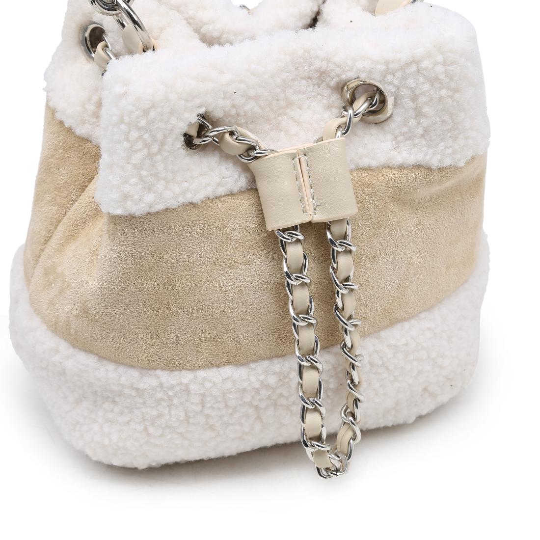 Urban Expressions Phoenix Crossbody 840504213892 View 8 | Cream