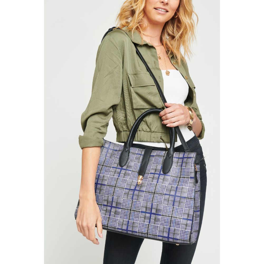 Woman wearing Navy Urban Expressions Bryony Tote NA-840611153173 View 2 | Navy