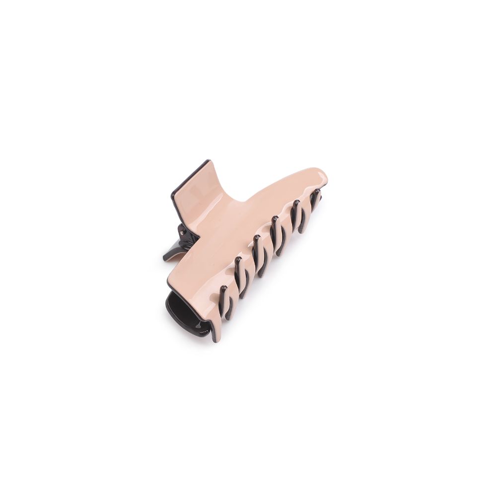 Urban Expressions Asymmetrical Hair Claw Hair Claw 818209012850 View 1 | Blush