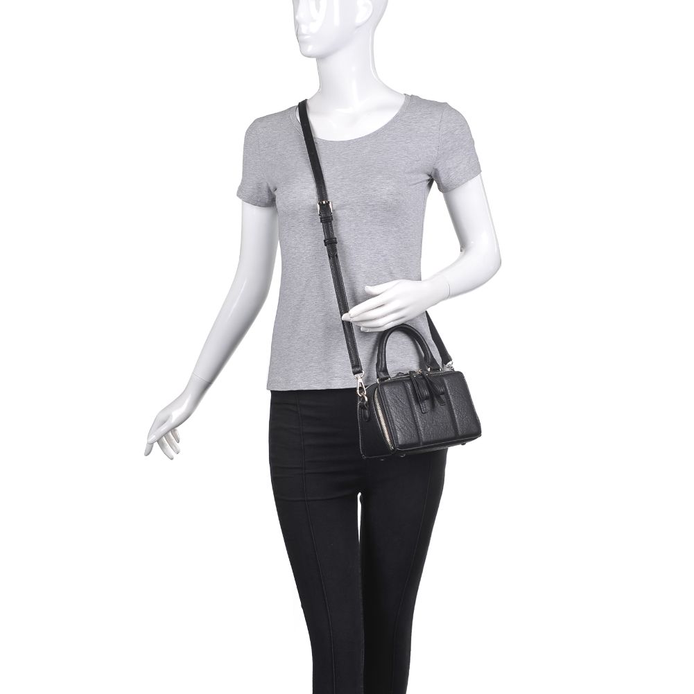 Product Image of Urban Expressions Miley Crossbody 840611171696 View 5 | Black