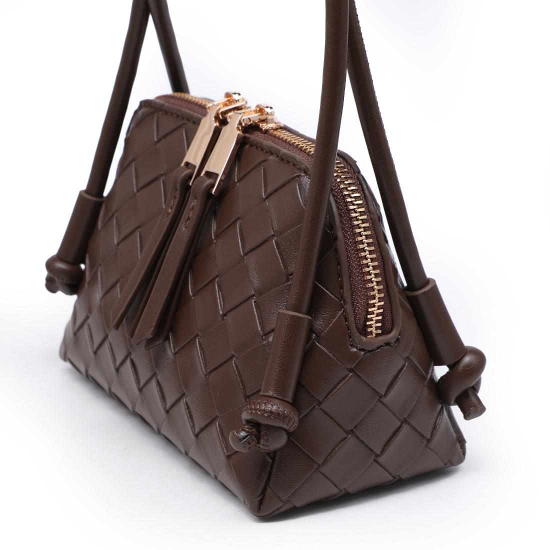 Urban Expressions Essa Crossbody 840504213113 View 8 | Chocolate