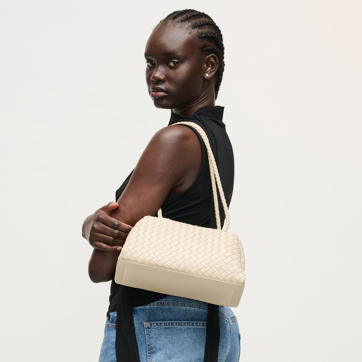 Woman wearing Oatmilk Urban Expressions Chloe Shoulder Bag 840504204388 View 1 | Oatmilk
