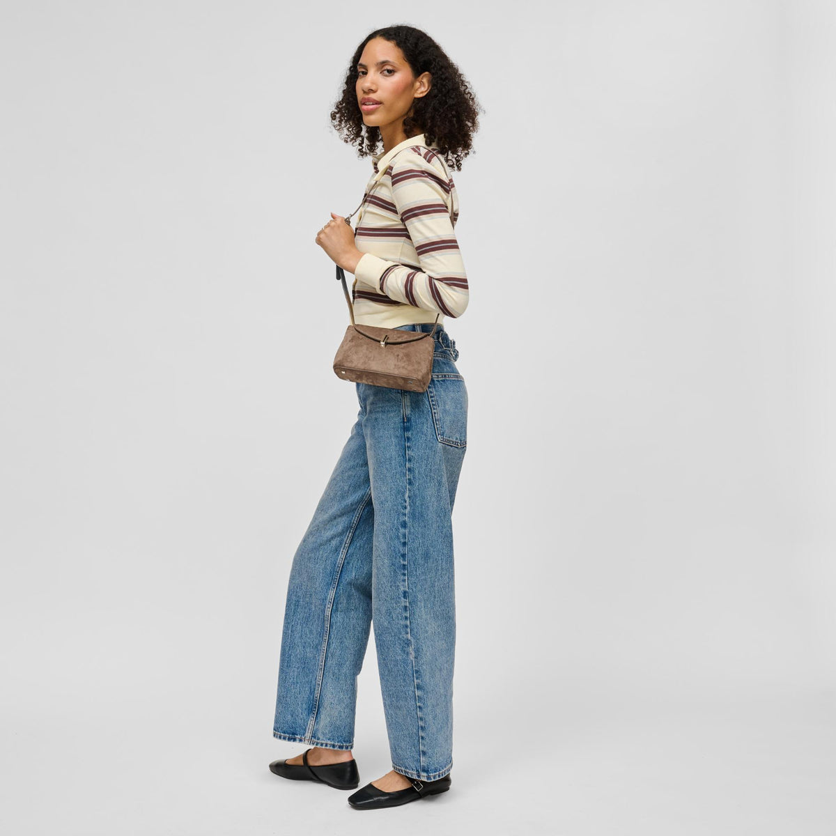 Woman wearing Taupe Urban Expressions Inez Crossbody 840504214738 View 4 | Taupe