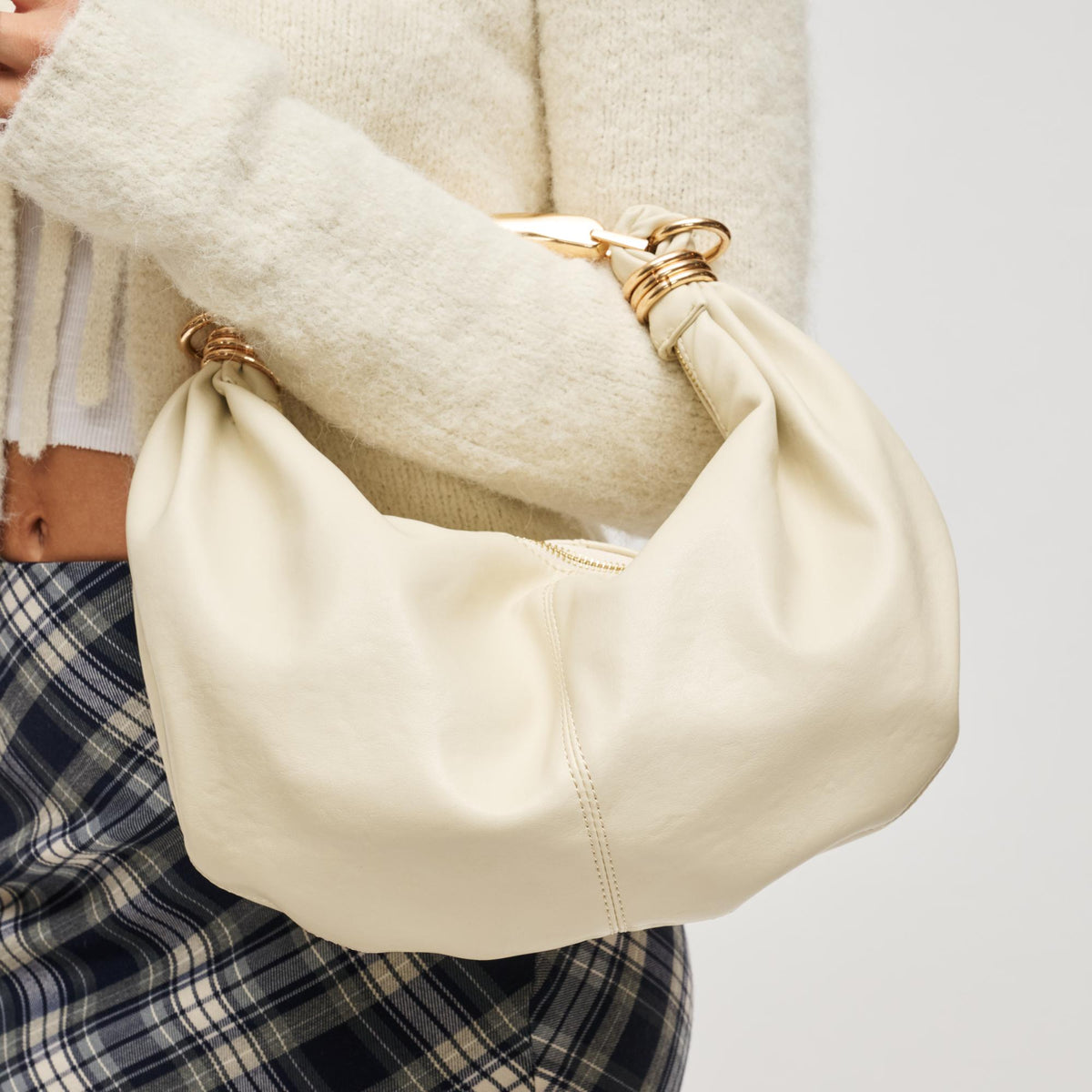 Woman wearing Oatmilk Urban Expressions Carrie Crossbody 840611199812 View 4 | Oatmilk