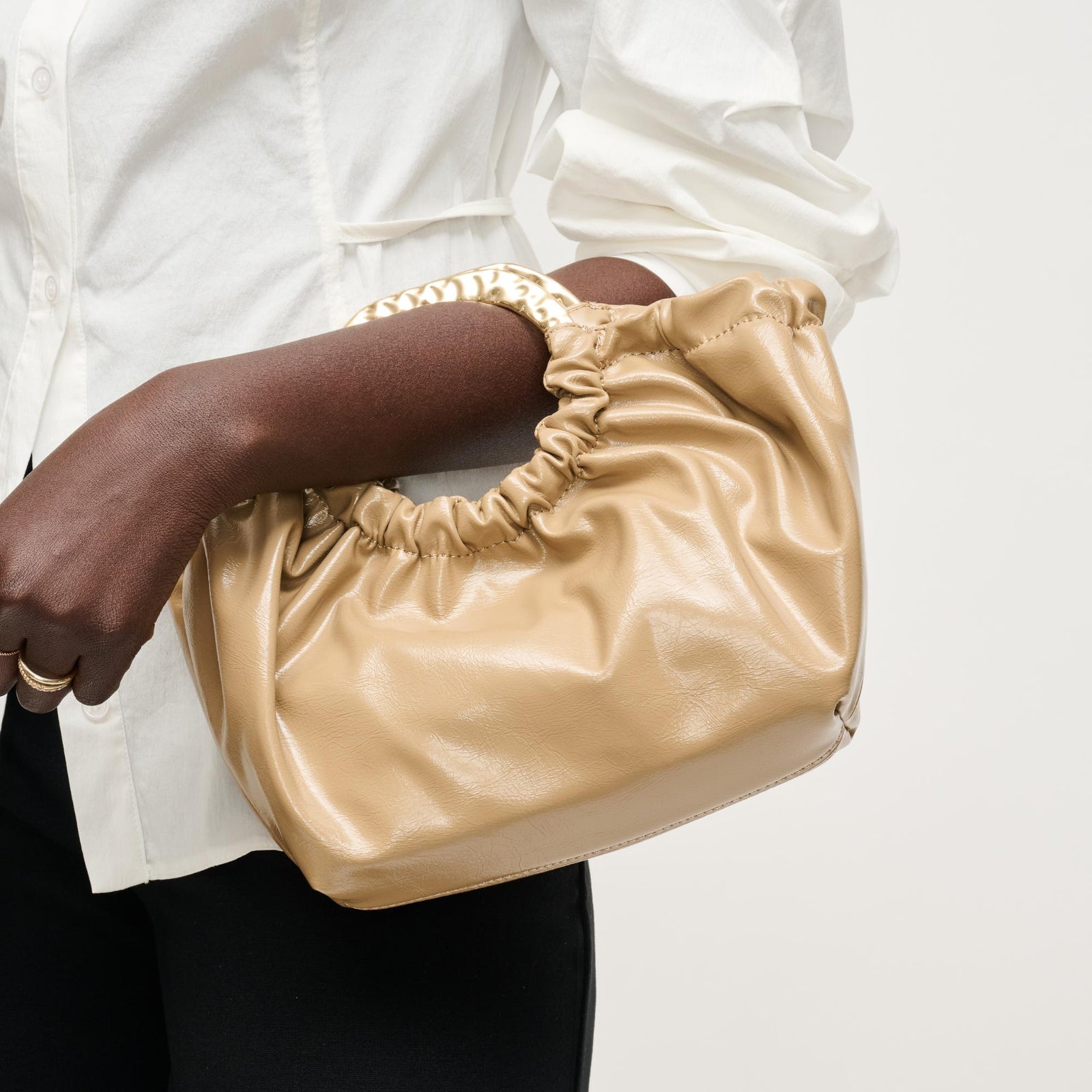 Woman wearing Black Urban Expressions Myles Crossbody 840504204708 View 1 | Black
