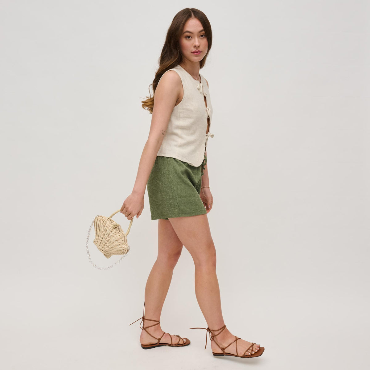 Woman wearing Ivory Urban Expressions Erica Crossbody 840611153968 View 3 | Ivory