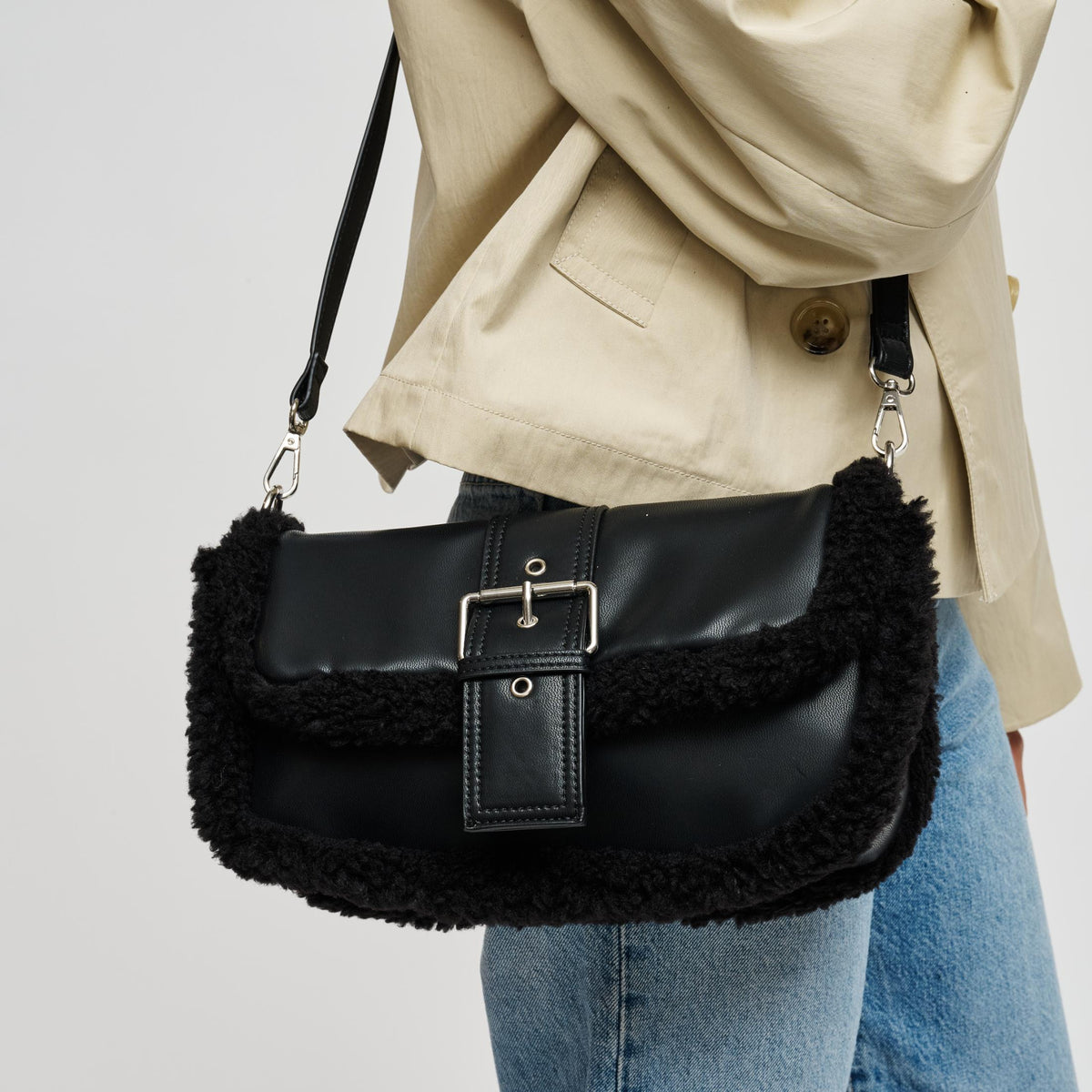 Woman wearing Black Urban Expressions Robby Shoulder Bag 840504212888 View 2 | Black
