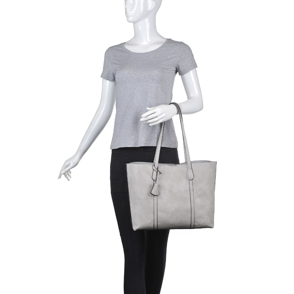 Urban Expressions Averdeen Women : Handbags : Tote 840611172815 | Grey