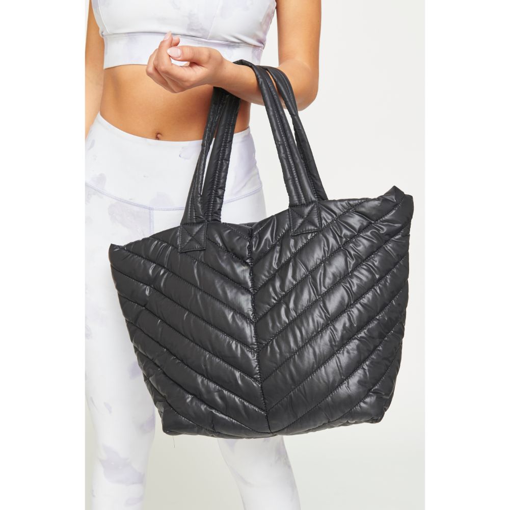 Urban Expressions Kickoff Women : Handbags : Tote 840611162403 | Black