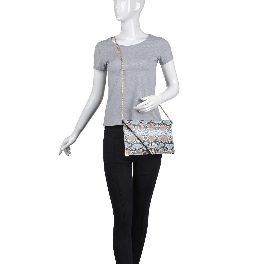Urban Expressions Cally Women : Clutches : Clutch 840611172532 | Misty Blue